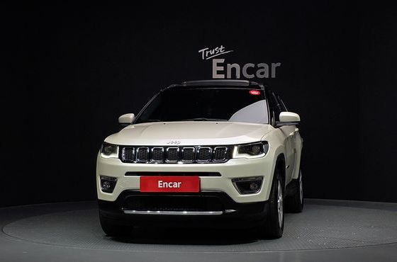Jeep Compass 2.4 Limitied AWD — пробег 71 752 км — фото 3 из 5