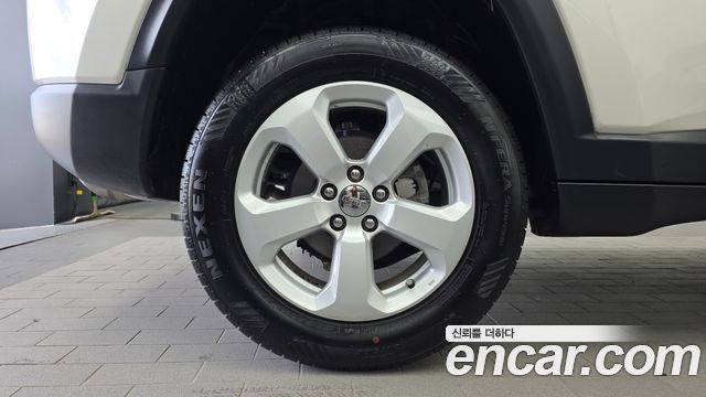 Jeep Compass 2.4 Limitied AWD — пробег 71 752 км — фото 5 из 5