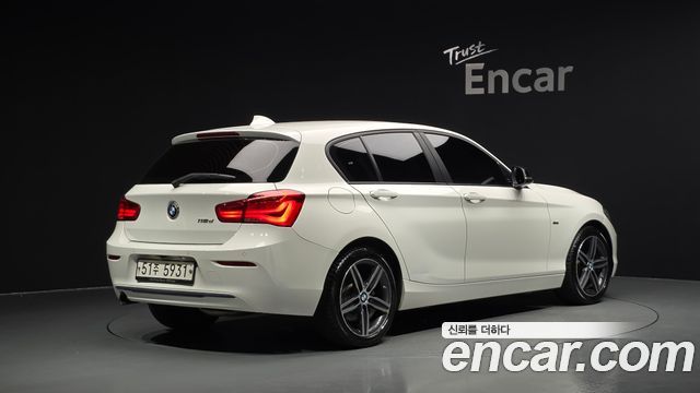 BMW 1-Series 118d Sport 5Door — пробег 53 756 км — фото 2 из 5