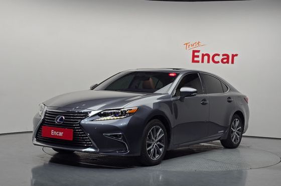 Lexus ES premium XV60 — пробег 68 007 км — фото 1 из 5