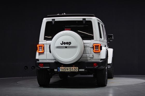 Jeep Wrangler 2.0 Overland Power Top 4Door — пробег 31 522 км — фото 4 из 5