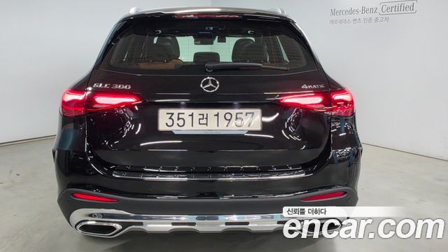 Mercedes-Benz GLC-Class GLC300 4MATIC AMG Line — пробег 7 114 км — фото 4 из 5