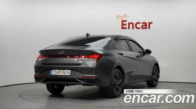 Hyundai AVANTE из Кореи Encar