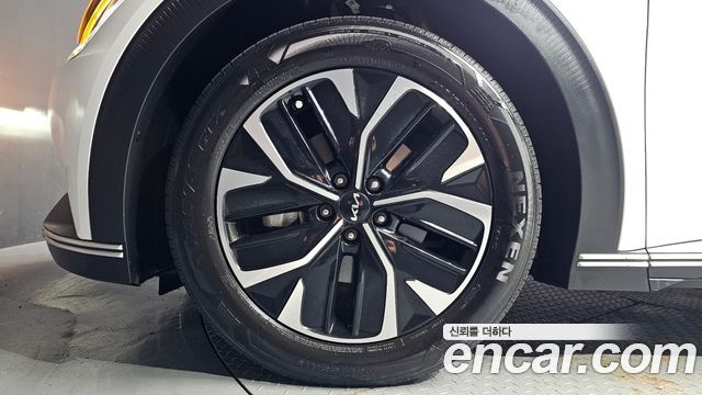 Kia EV6 из Кореи Encar