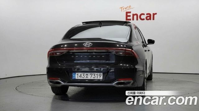Hyundai Grandeur из Кореи Encar