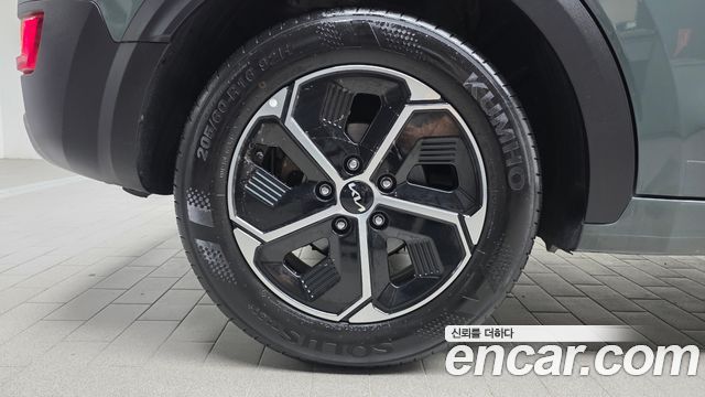 Kia Niro Prestige — пробег 89 290 км — фото 5 из 5