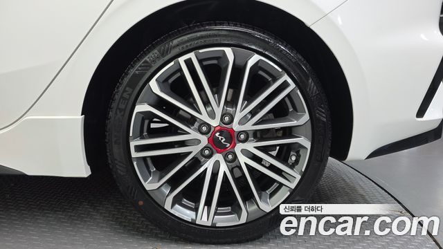Kia K3 из Кореи Encar