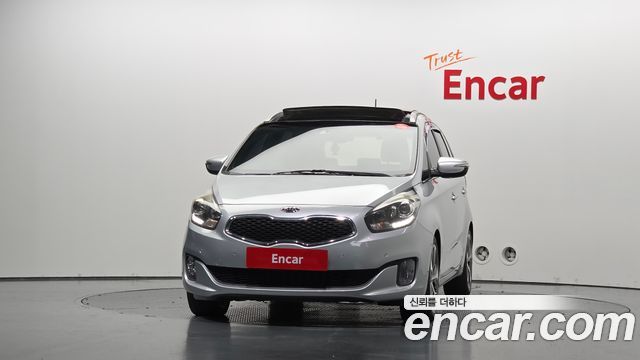 Kia Carens 1.7 VGT Noblesse — пробег 149 457 км — фото 3 из 5