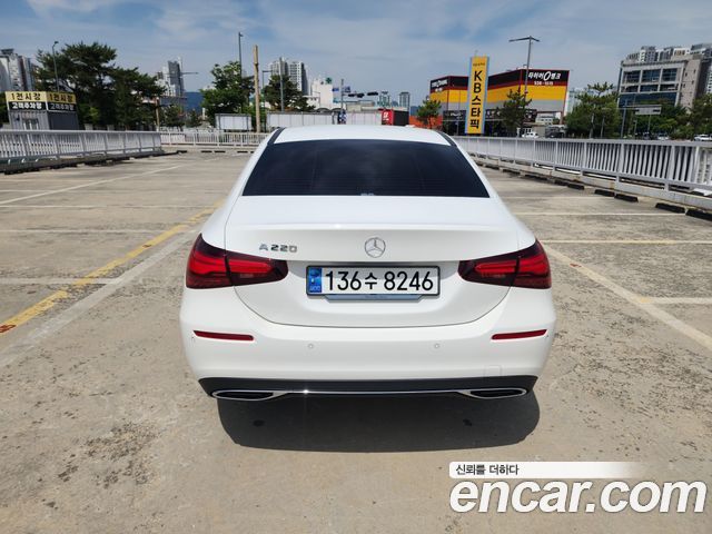 Mercedes-Benz A-Class из Кореи Encar