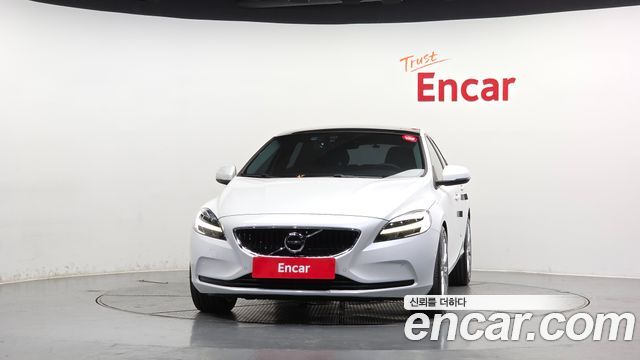 Volvo V40 из Кореи Encar
