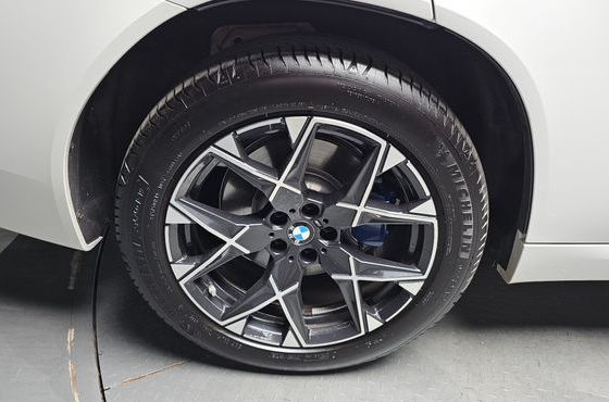 BMW X3 xDrive 20 M Sport — пробег 4 055 км — фото 5 из 5