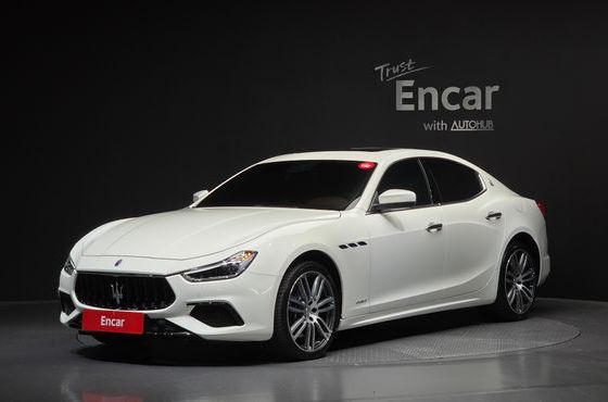 Maserati Ghibli 2.0 Gransport 3rd — пробег 95 856 км — фото 1 из 5