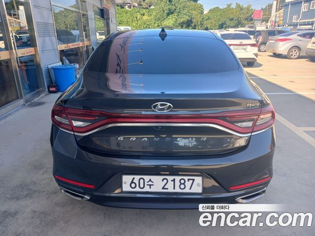 Hyundai Grandeur из Кореи Encar