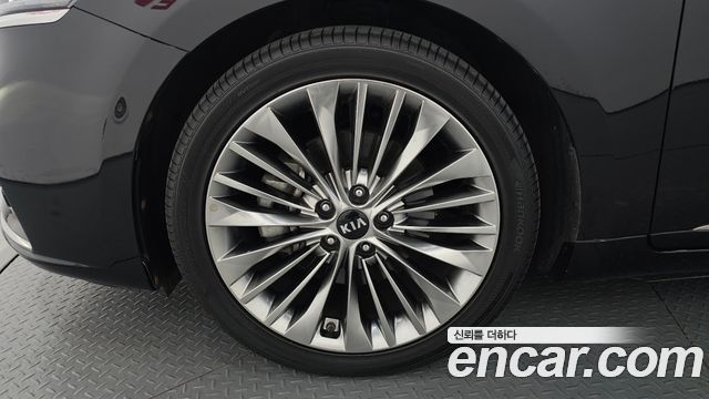 Kia K7 из Кореи Encar