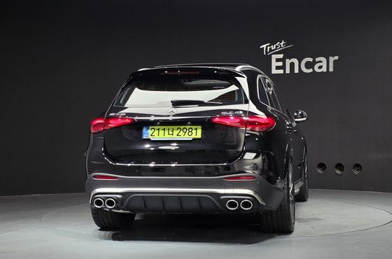 Mercedes-Benz GLC-Class AMG GLC43 4MATIC — пробег 210 км — фото 4 из 5