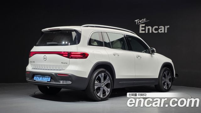 Mercedes-Benz EQB из Кореи Encar