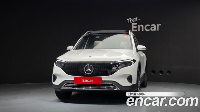 Mercedes-Benz EQB из Кореи Encar