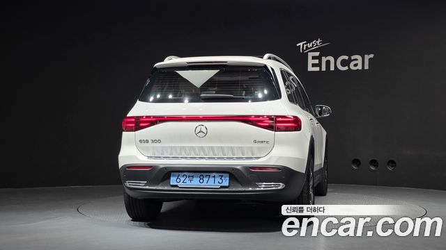 Mercedes-Benz EQB из Кореи Encar