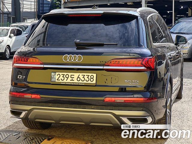 Audi Q7 из Кореи Encar