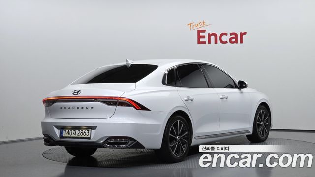 Hyundai Grandeur из Кореи Encar