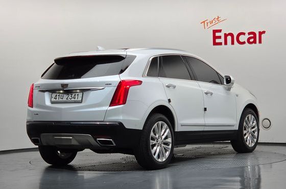 Cadillac XT5 3.6 Platinum — пробег 101 693 км — фото 2 из 5