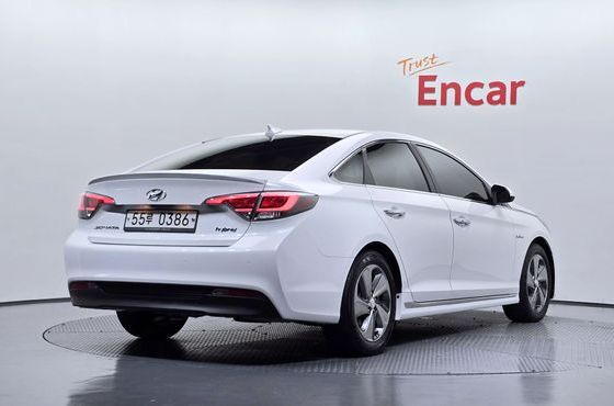 Hyundai Sonata 2.0 HEV Premium Special — пробег 129 292 км — фото 2 из 5