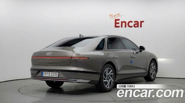 Hyundai Grandeur из Кореи Encar