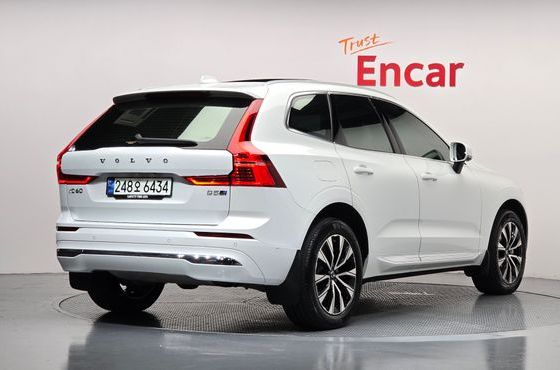Volvo XC60 B5 Ultimate Bright — пробег 41 396 км — фото 2 из 5
