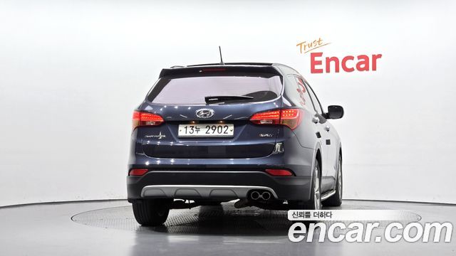 Hyundai Santafe Diesel(e-VGT) 2.0 2WD Premium — пробег 255 169 км — фото 4 из 5