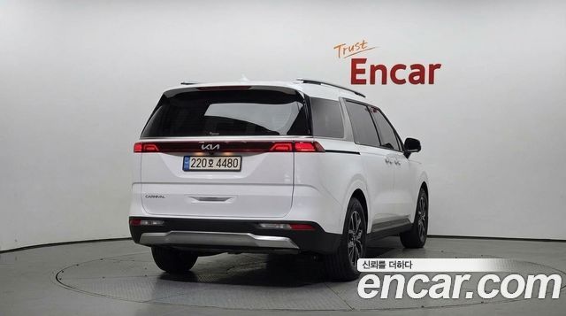 Kia Carnival Diesel 9-Seater Noblesse — пробег 72 856 км — фото 4 из 5