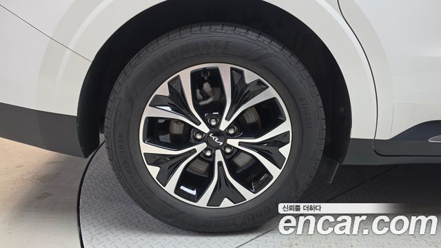 Kia Carnival Diesel 9-Seater Noblesse — пробег 72 856 км — фото 5 из 5