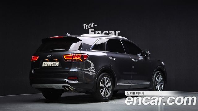 Kia Sorento Diesel 2.0 2WD Prestige — пробег 112 188 км — фото 2 из 5