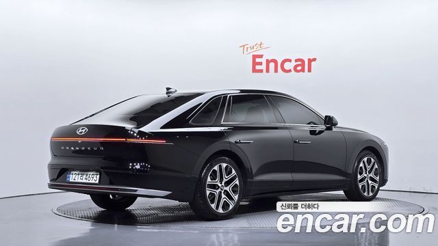 Hyundai Grandeur из Кореи Encar