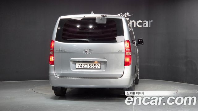 Hyundai Starex из Кореи Encar