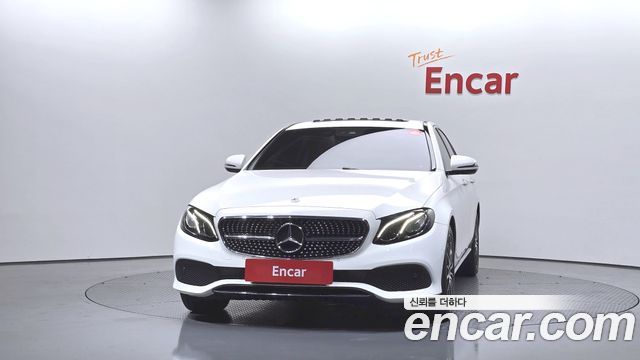 Mercedes-Benz E-Class E300 Avantgarde — пробег 77 133 км — фото 3 из 5