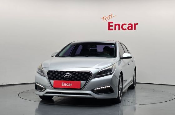 Hyundai Sonata 2.0 HEV Premium — пробег 157 347 км — фото 3 из 5