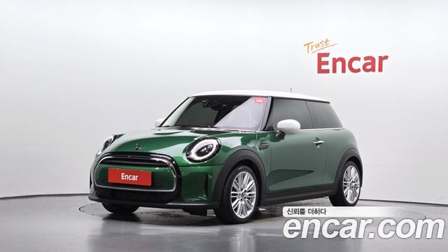 Mini Cooper Classic Third Generation — пробег 48 615 км — фото 1 из 5