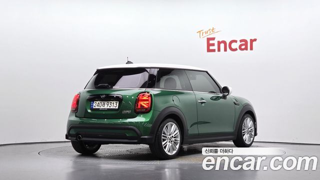 Mini Cooper Classic Third Generation — пробег 48 615 км — фото 2 из 5