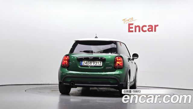 Mini Cooper Classic Third Generation — пробег 48 615 км — фото 4 из 5