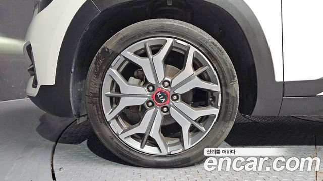 Kia Seltos из Кореи Encar