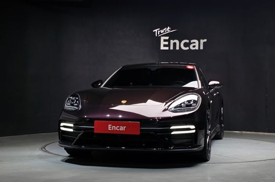 Porsche Panamera 2.9 AWD E-Hybrid — пробег 8 309 км — фото 3 из 5