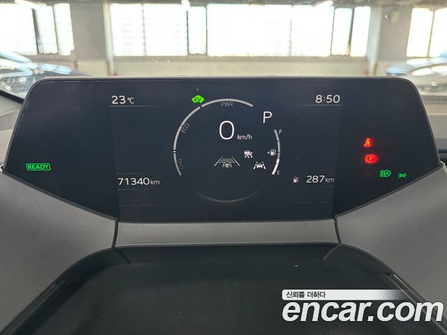 Toyota Prius 2.0 XLE — пробег 71 340 км — фото 5 из 5