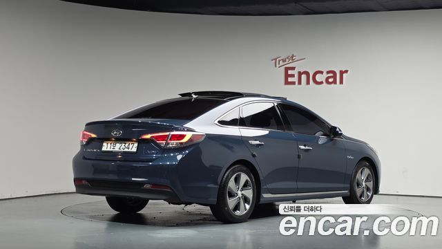 Hyundai Sonata 2.0 HEV Premium — пробег 150 494 км — фото 2 из 5