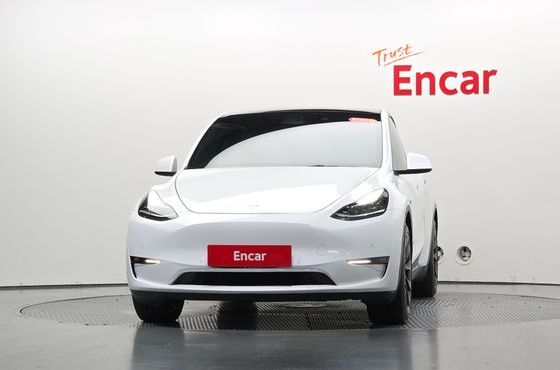 Tesla Model Y Long Range AWD — пробег 93 543 км — фото 3 из 5