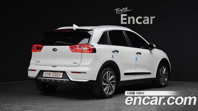 Kia Niro из Кореи Encar