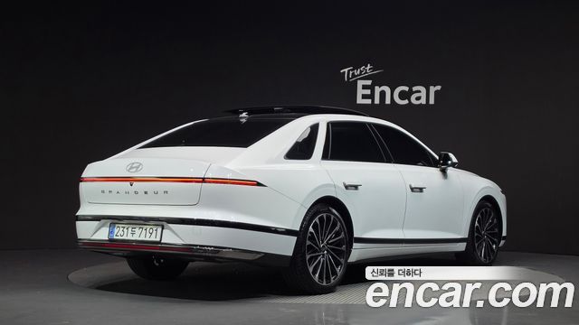 Hyundai Grandeur из Кореи Encar