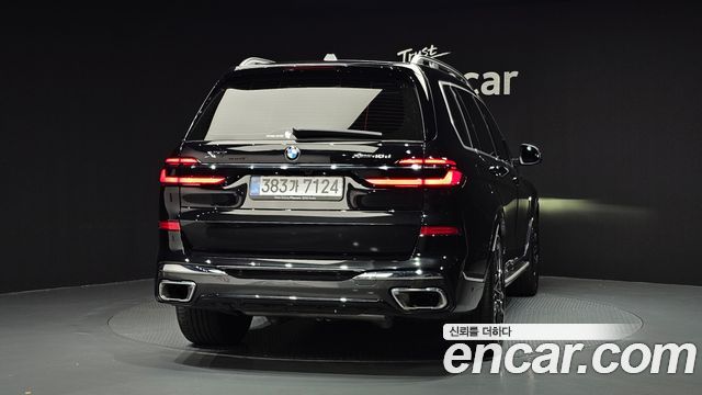 BMW X7 xDrive 40d M Sport 6STR — пробег 9 901 км — фото 4 из 5