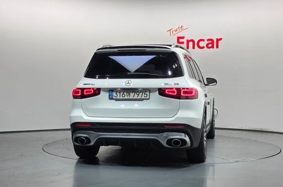 Mercedes-Benz GLB-Class AMG GLB35 4MATIC — пробег 102 734 км — фото 4 из 5