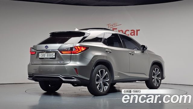Lexus RX Executive — пробег 90 296 км — фото 2 из 5