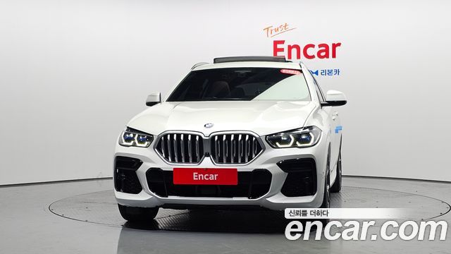 BMW X6 xDrive40i M Sport — пробег 49 286 км — фото 3 из 5